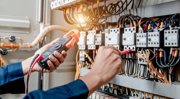 Best Emergency Electrical Repair  in Hannibal, MO
